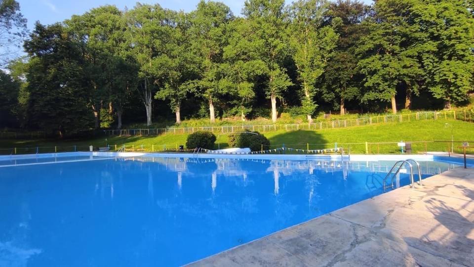 Villa Dum U Koupaliste Česká Kamenice Exterior foto